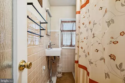 2518 Edgemont Street, Philadelphia, PA 19125 - Photo 13