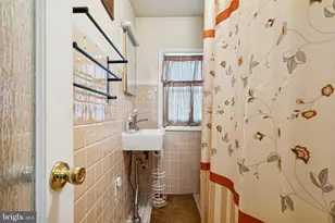 2518 Edgemont St, Philadelphia, PA 19125 - Photo 13