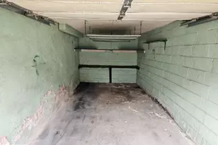 8127 Farnsworth St, Philadelphia, PA 19152 - Photo 11