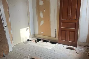 1924 W Westmoreland St, Philadelphia, PA 19140 - Photo 13