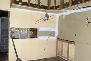 1924 W Westmoreland St, Philadelphia, PA 19140 - Photo 5