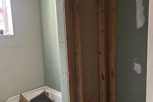 1924 W Westmoreland St, Philadelphia, PA 19140 - Photo 11