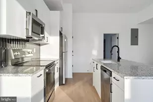 1643 N 2nd St, Philadelphia, PA 19122 - Photo 3