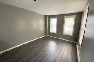 635 W York St, Philadelphia, PA 19133 - Photo 3