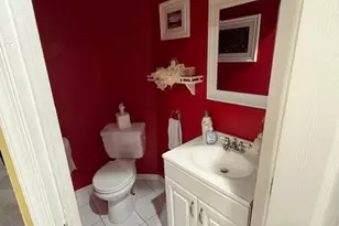 2034 S 3rd St, Philadelphia, PA 19148 - Photo 7