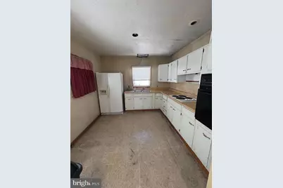 2034 S 3rd Street, Philadelphia, PA 19148 - Photo 11