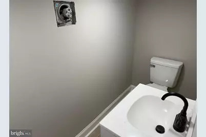 1912 W Willard Street, Philadelphia, PA 19140 - Photo 59