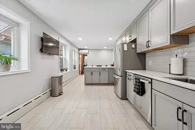 1126 Mount Vernon Street, Philadelphia, PA 19123 - Photo 13