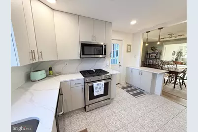 3463 W Queen Lane, Philadelphia, PA 19129 - Photo 7