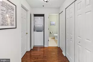 2 Leverington Ave, Philadelphia, PA 19127 - Photo 11