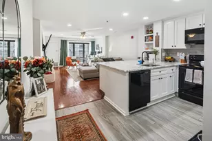 2 Leverington Ave, Philadelphia, PA 19127 - Photo 15