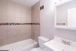 2711 Oakford St, Philadelphia, PA 19146 - Photo 7