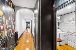 1033 Spruce St, Philadelphia, PA 19107 - Photo 17