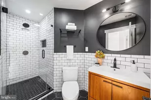 1932 Pine St, Philadelphia, PA 19103 - Photo 21