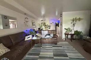 7525 Calvert St, Philadelphia, PA 19152 - Photo 17