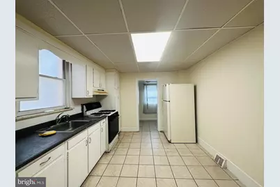 2438 S Philip Street, Philadelphia, PA 19148 - Photo 5