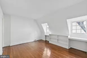 2126 St James Pl, Philadelphia, PA 19103 - Photo 27