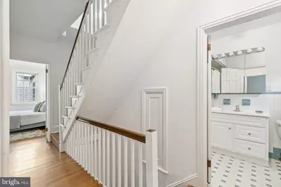 2126 Saint James Place, Philadelphia, PA 19103 - Photo 19