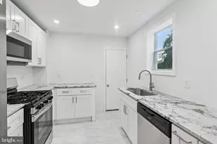 1541 N 9th St, Philadelphia, PA 19122 - Photo 13