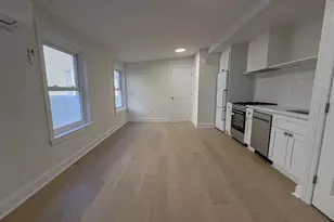 2039 Green St, Philadelphia, PA 19130 - Photo 5