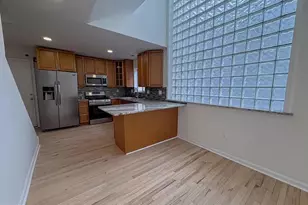 2036 Wallace St, Philadelphia, PA 19130 - Photo 15