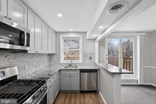 1017 Tyson Ave, Philadelphia, PA 19111 - Photo 9