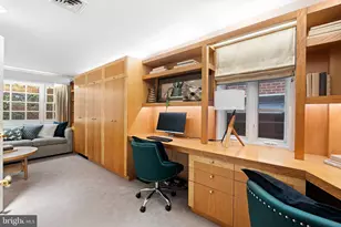 2131 Delancey Pl, Philadelphia, PA 19103 - Photo 19