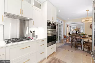 2131 Delancey Pl, Philadelphia, PA 19103 - Photo 13