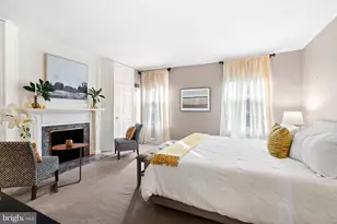 2131 Delancey Pl, Philadelphia, PA 19103 - Photo 23