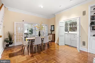 2131 Delancey Pl, Philadelphia, PA 19103 - Photo 7