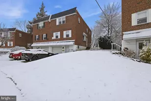 8930 Sylvia Ln, Philadelphia, PA 19115 - Photo 3