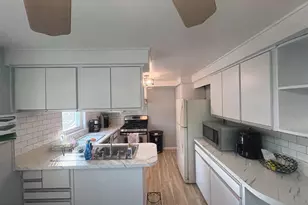 8930 Sylvia Ln, Philadelphia, PA 19115 - Photo 13