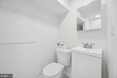 2043 S Redfield Street, Philadelphia, PA 19143 - Photo 7