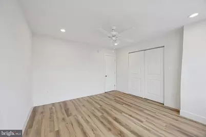 2043 S Redfield Street, Philadelphia, PA 19143 - Photo 5