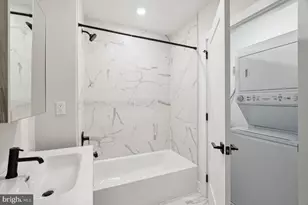 720 W Thompson St, Philadelphia, PA 19122 - Photo 13