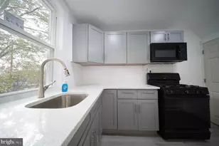 614 E Annsbury St, Philadelphia, PA 19120 - Photo 7