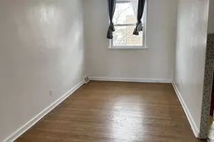 1215 Englewood St, Philadelphia, PA 19111 - Photo 11