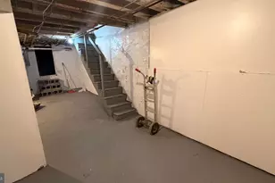 2142 Carver St, Philadelphia, PA 19124 - Photo 17