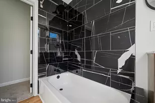 6154 Kingsessing Ave, Philadelphia, PA 19142 - Photo 19