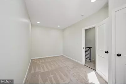 6154 Kingsessing Avenue, Philadelphia, PA 19142 - Photo 21