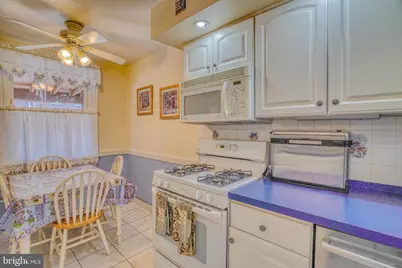 9018 Wesleyan Road, Philadelphia, PA 19136 - Photo 17