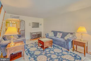 9018 Wesleyan Rd, Philadelphia, PA 19136 - Photo 5