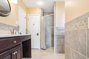 527 Wigard Ave, Philadelphia, PA 19128 - Photo 9