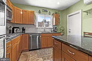 629 Jamestown St, Philadelphia, PA 19128 - Photo 17