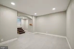 2021 N 33rd St, Philadelphia, PA 19121 - Photo 17