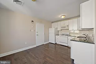 443 Fairmount Ave, Philadelphia, PA 19123 - Photo 11