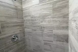 2704 S Marshall St, Philadelphia, PA 19148 - Photo 17