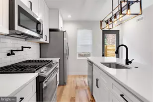 2039 E Letterly St, Philadelphia, PA 19125 - Photo 15