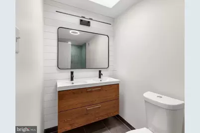 2039 E Letterly Street, Philadelphia, PA 19125 - Photo 25