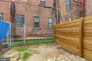 2039 E Letterly St, Philadelphia, PA 19125 - Photo 17